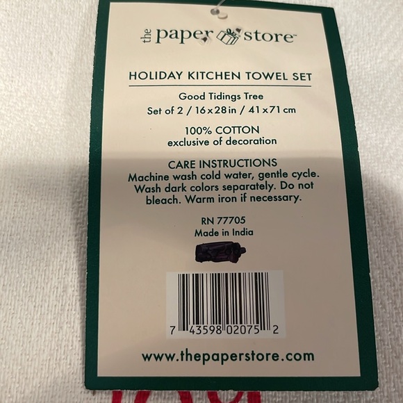 NWT The Paper Store towels & Christmas ornaments - Picture 5 of 7